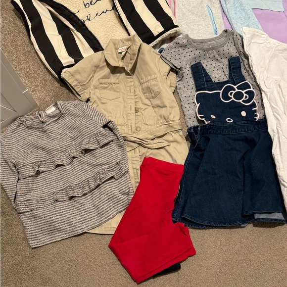 Bundle of clothes for Girl 4T - Picture 3 of 5